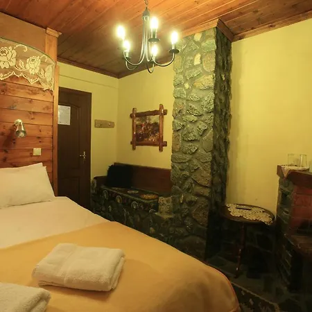 Vendégház Lydia Lithos Mountain Metamórfoszi