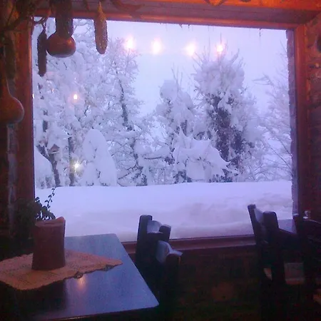 Lydia Lithos Mountain Metamorfosi (Pella)