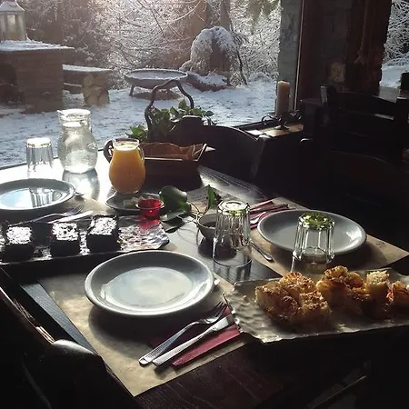 Lydia Lithos Mountain