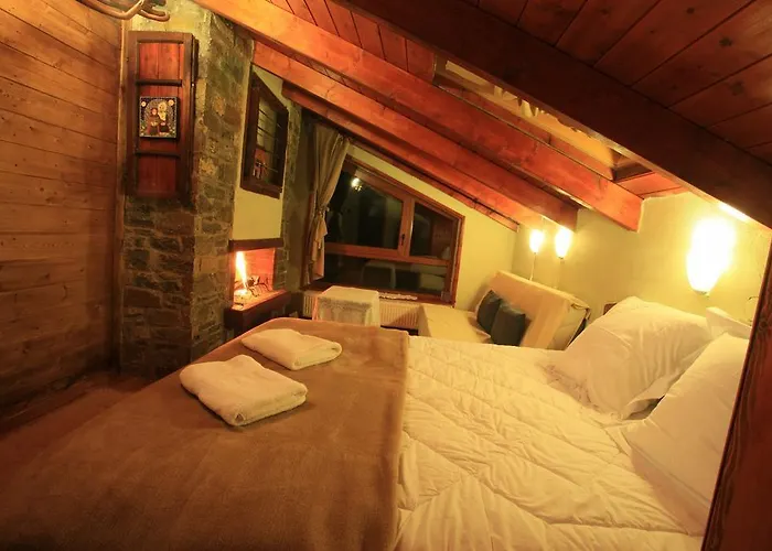 בית הארחה Lydia Lithos Mountain